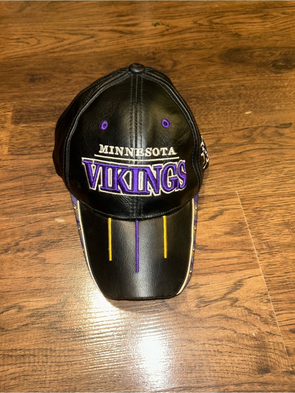 Minnesota Vikings leather cap